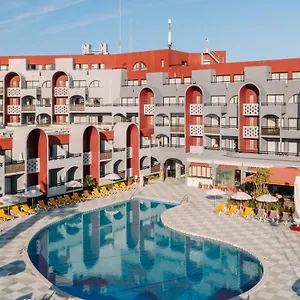 https://oura-praia-hotel.hotelaalgarve.com